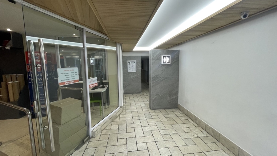 To Let commercial Property for Rent in Camps Bay Western Cape